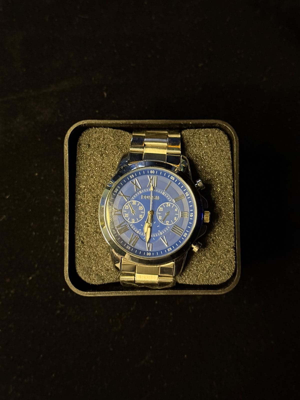Reloj Fossil Cronógrafo con Esfera Azul Brillante Y Numeros Romanos De Acero Inoxidable
