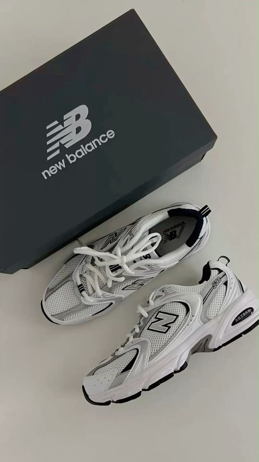 New Balance 530