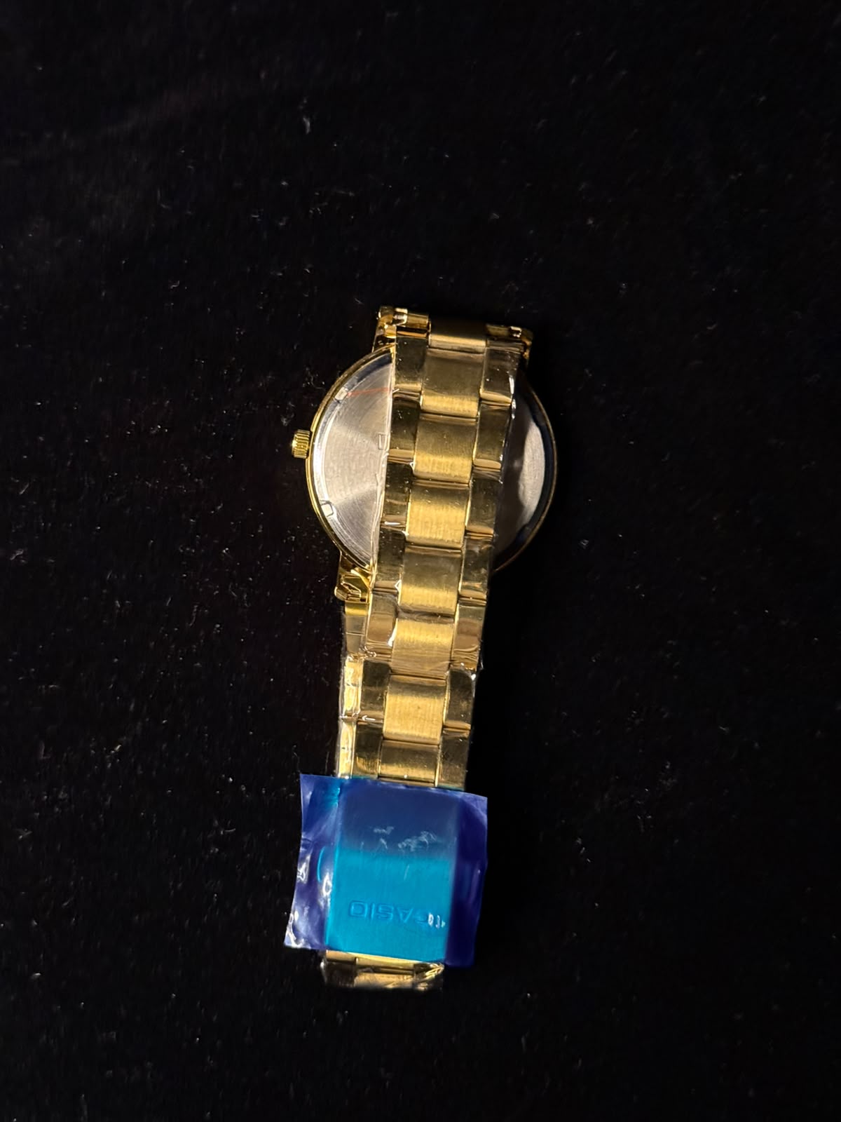 Reloj Casio Analógico Minimalista Dorado con Esfera Blanca y Correa Metalica
