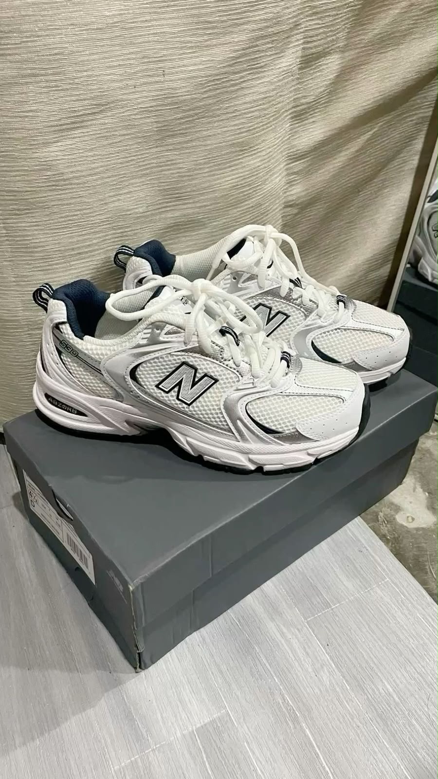 New Balance 530